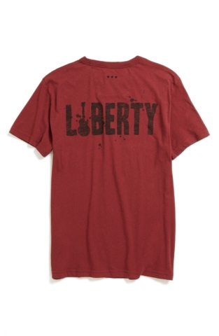 Børne T-shirt med print (kun brugt en lille smule)